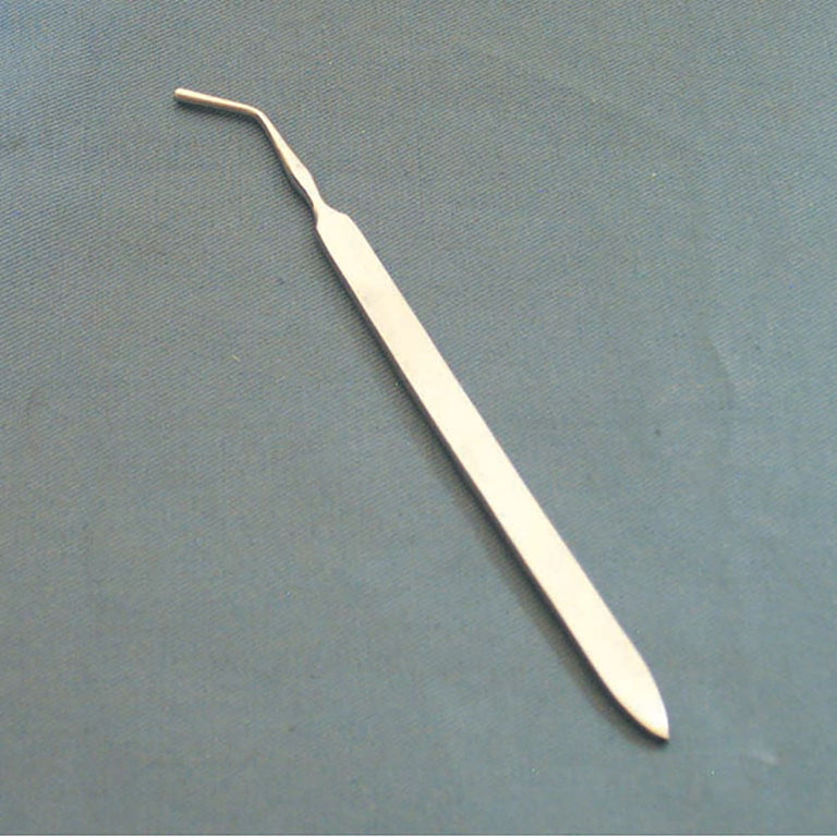 Dissecting Instruments